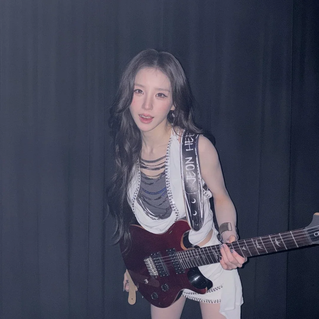 Heejin gallery image