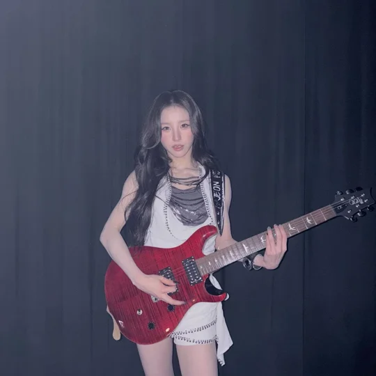 Heejin 3