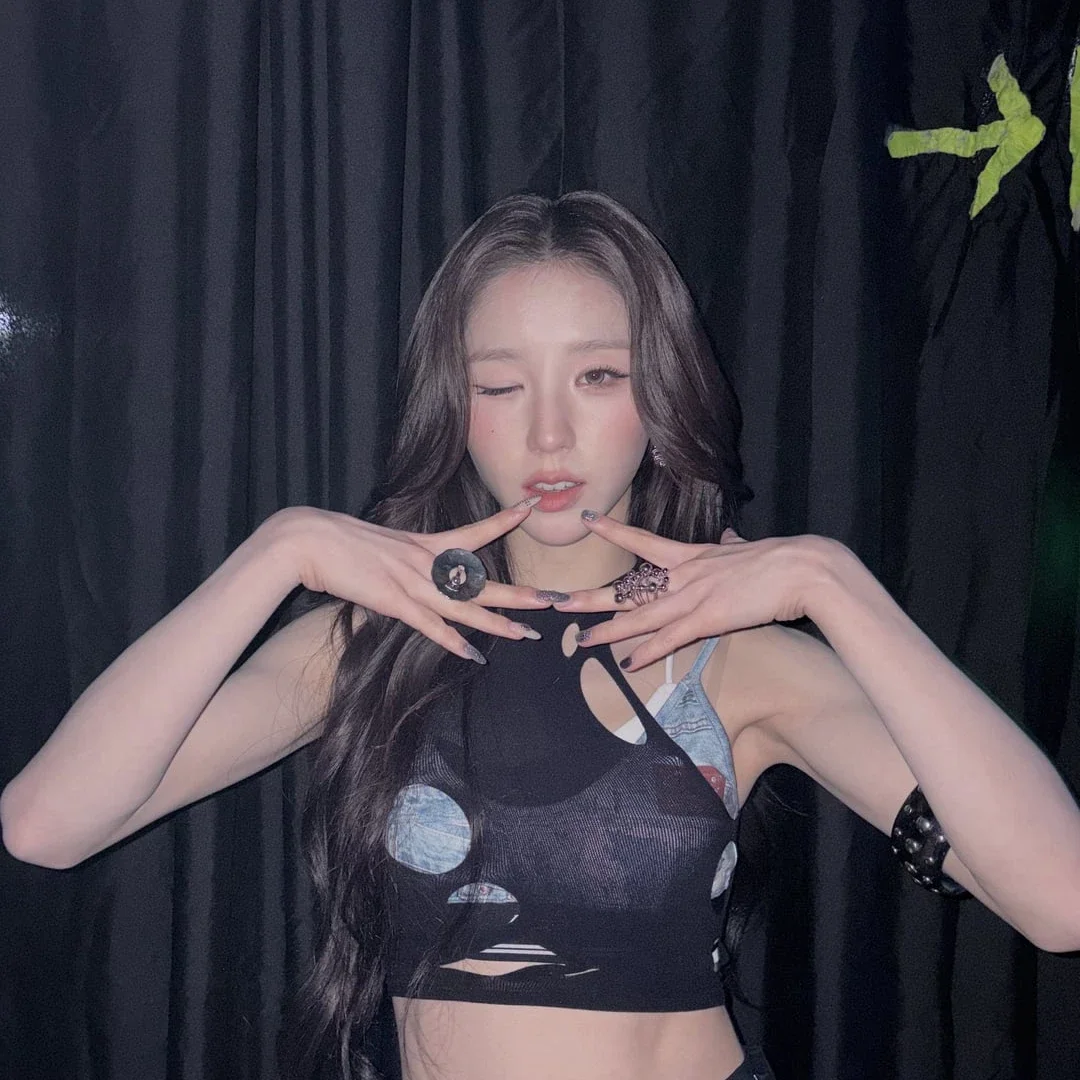 Heejin gallery image