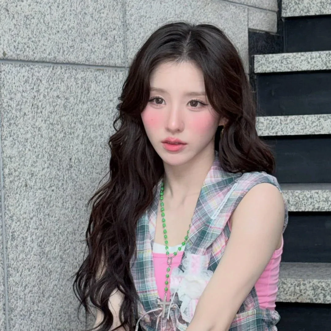 Heejin gallery image
