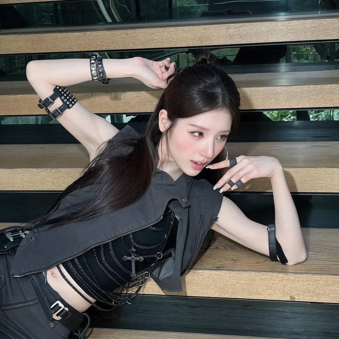 Heejin gallery image