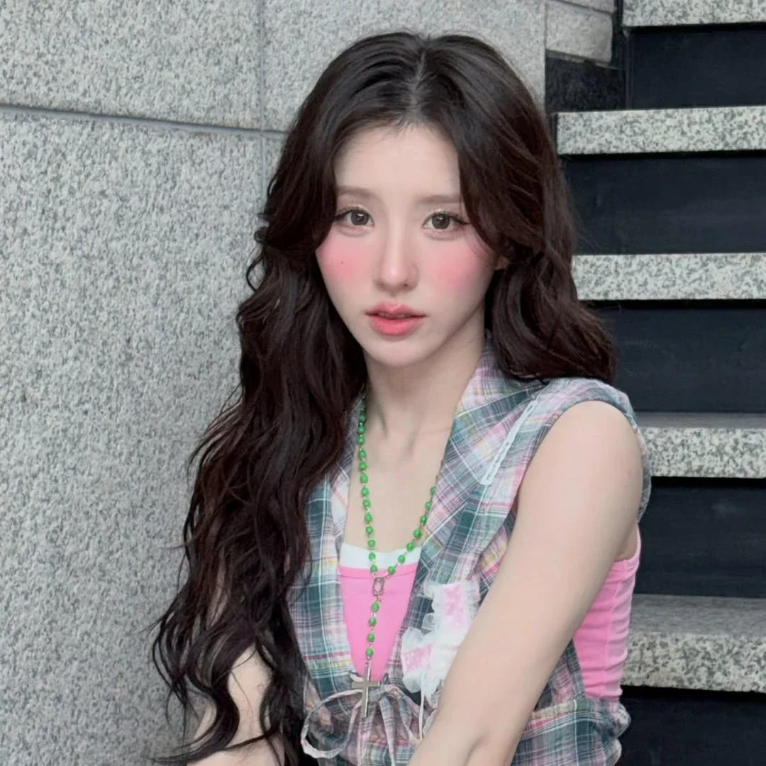 Heejin gallery image