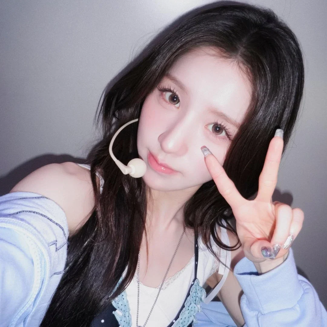Heejin gallery image