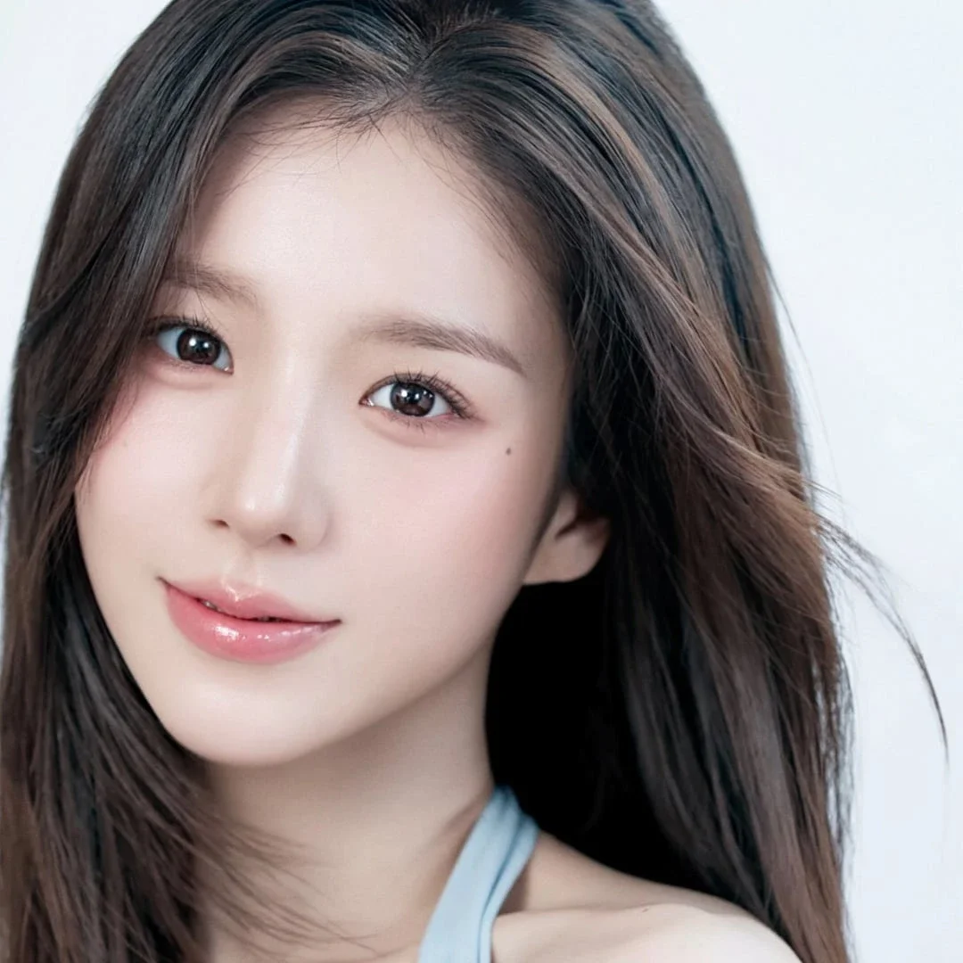 Heejin gallery image