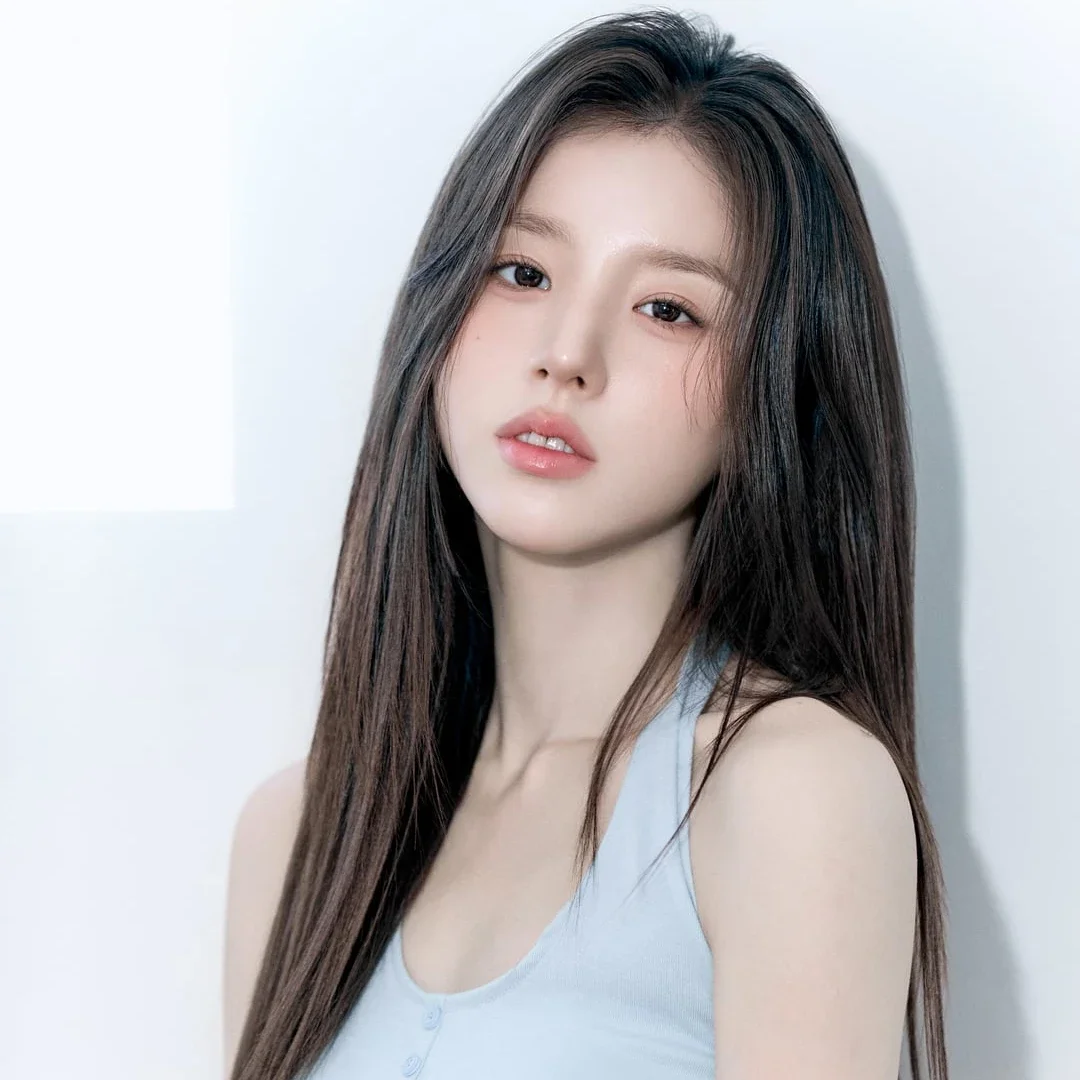 Heejin gallery image