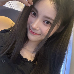 Jinsoul 1