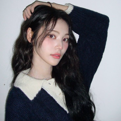 Jinsoul gallery image
