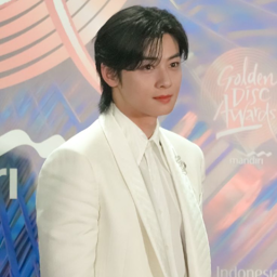 Cha Eunwoo 2