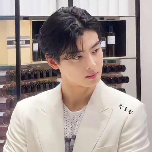 Gambar galeri Cha Eunwoo