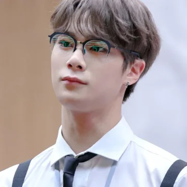 Moon Bin
