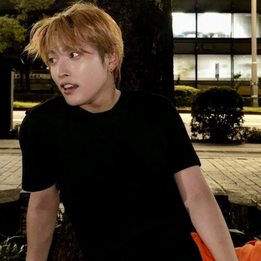 Imej galeri Hongjoong