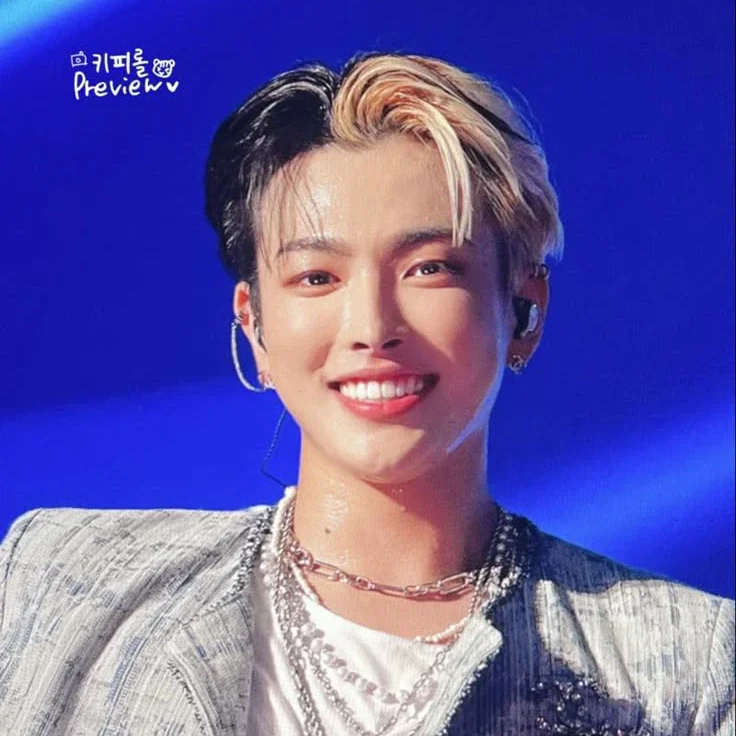 Hongjoong gallery image