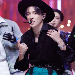 Hongjoong 1