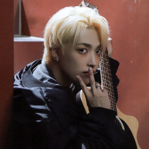 Imej galeri Hongjoong