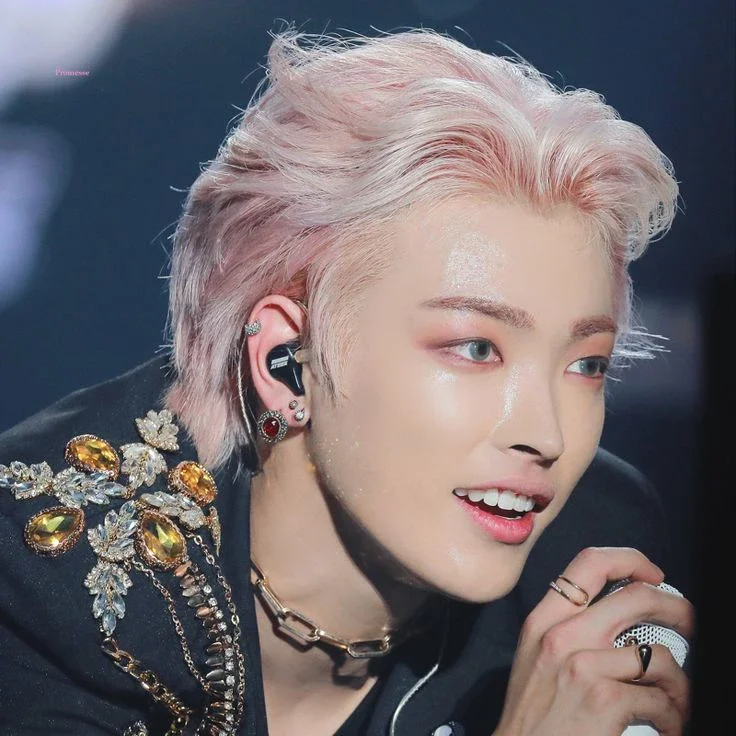 Hongjoong gallery image