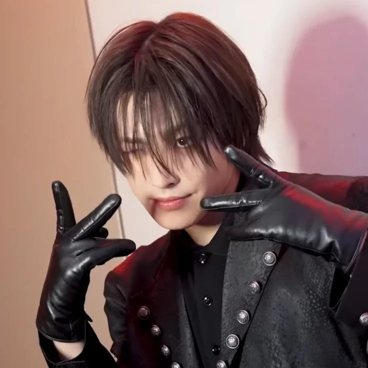 Hongjoong gallery image