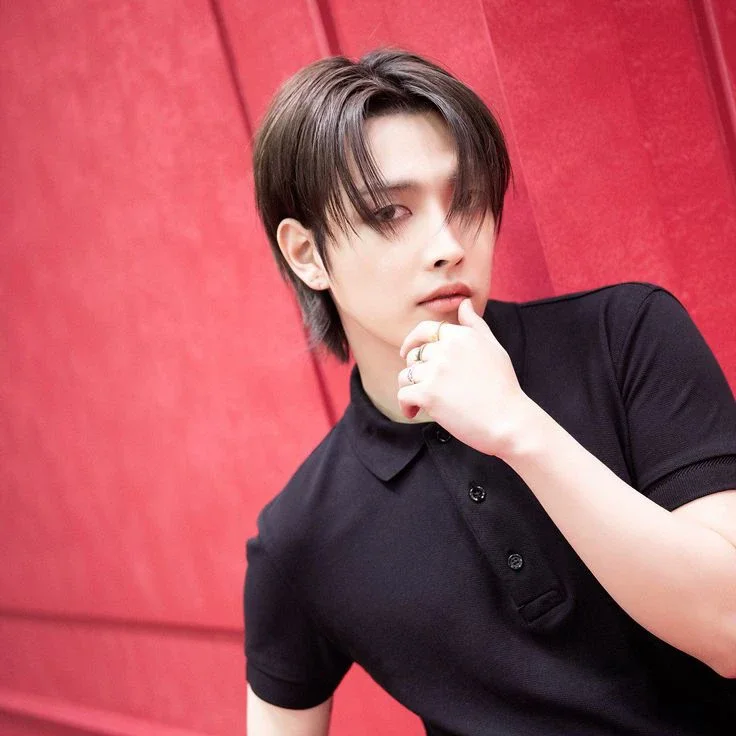 Hongjoong gallery image