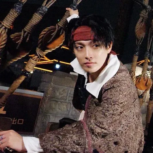 Hongjoong gallery image