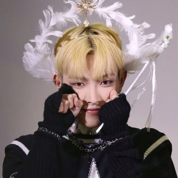 Hongjoong gallery image