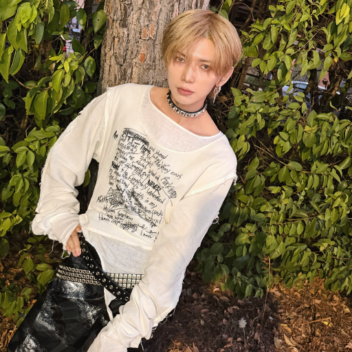 Yeosang gallery image