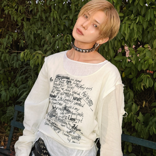 Yeosang gallery image