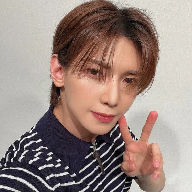 Yeosang gallery image