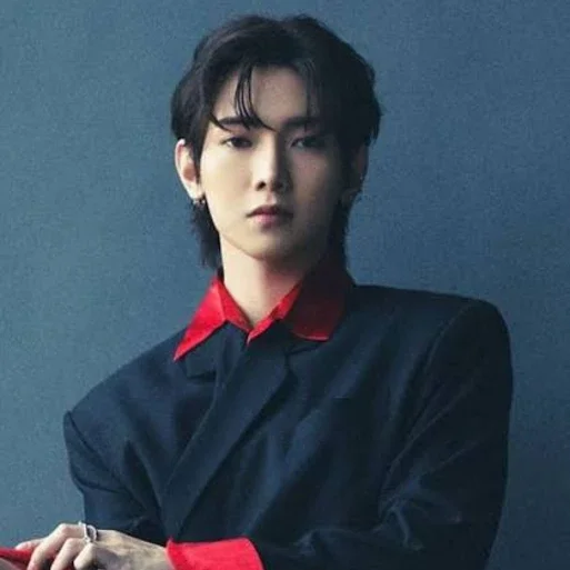 Yeosang gallery image