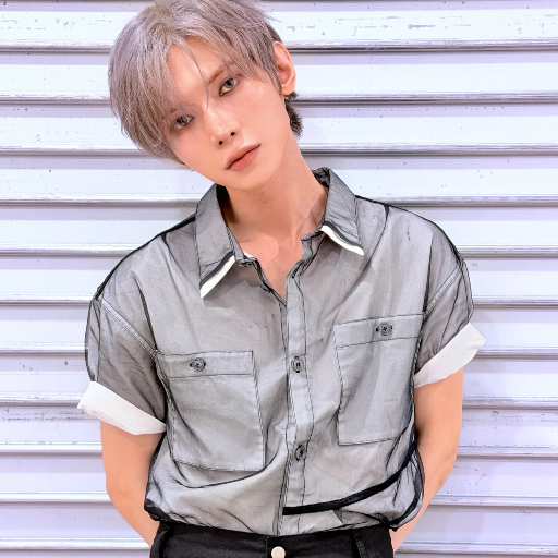 Yeosang gallery image