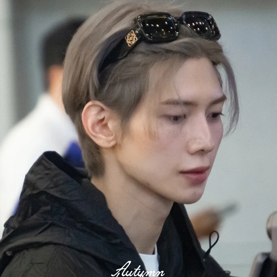 Yeosang gallery image