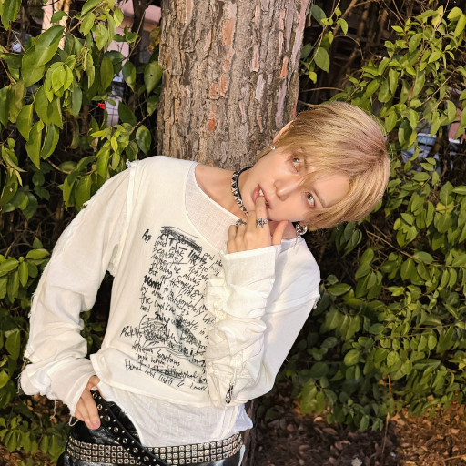 Yeosang gallery image