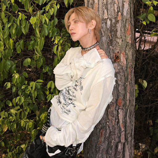 Yeosang gallery image