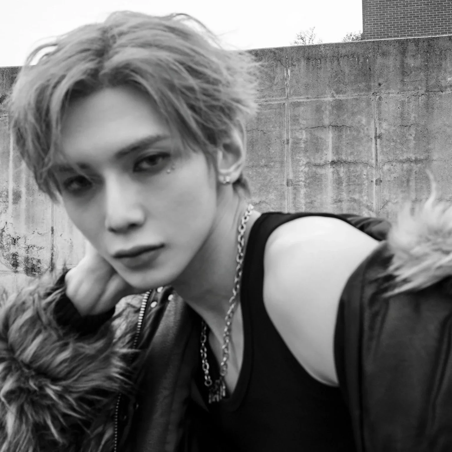 Yeosang gallery image