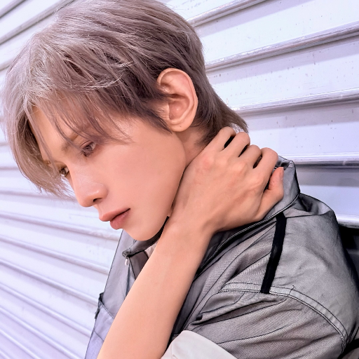 Yeosang gallery image