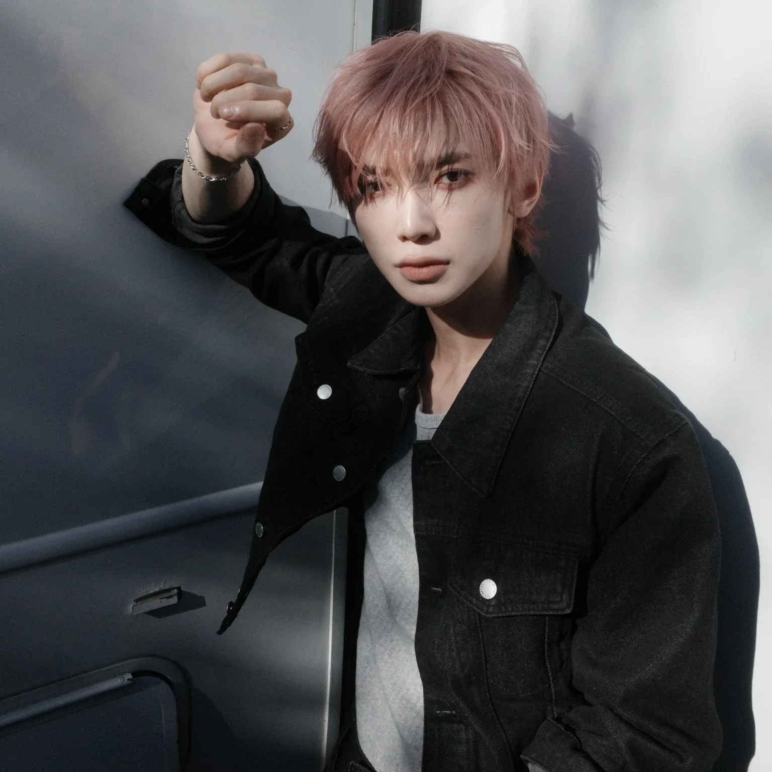 Yeosang gallery image