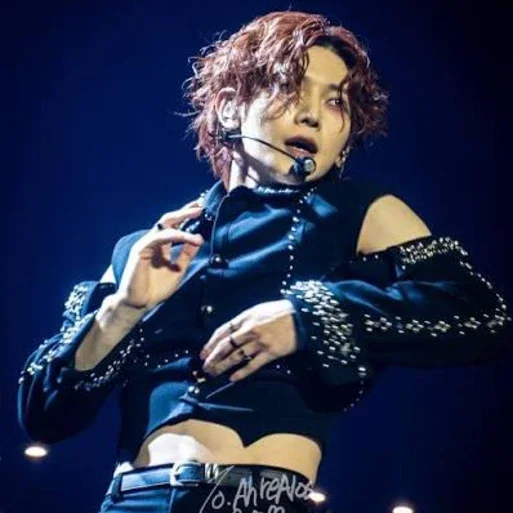 Yeosang gallery image