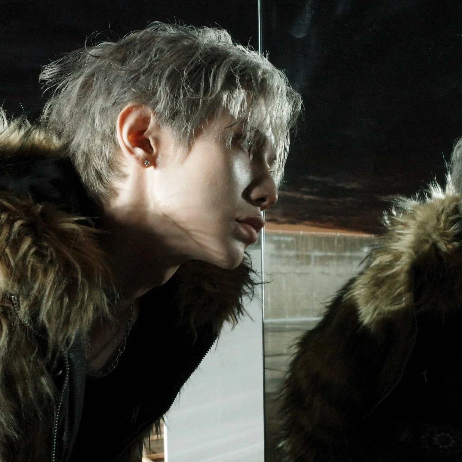 Yeosang gallery image
