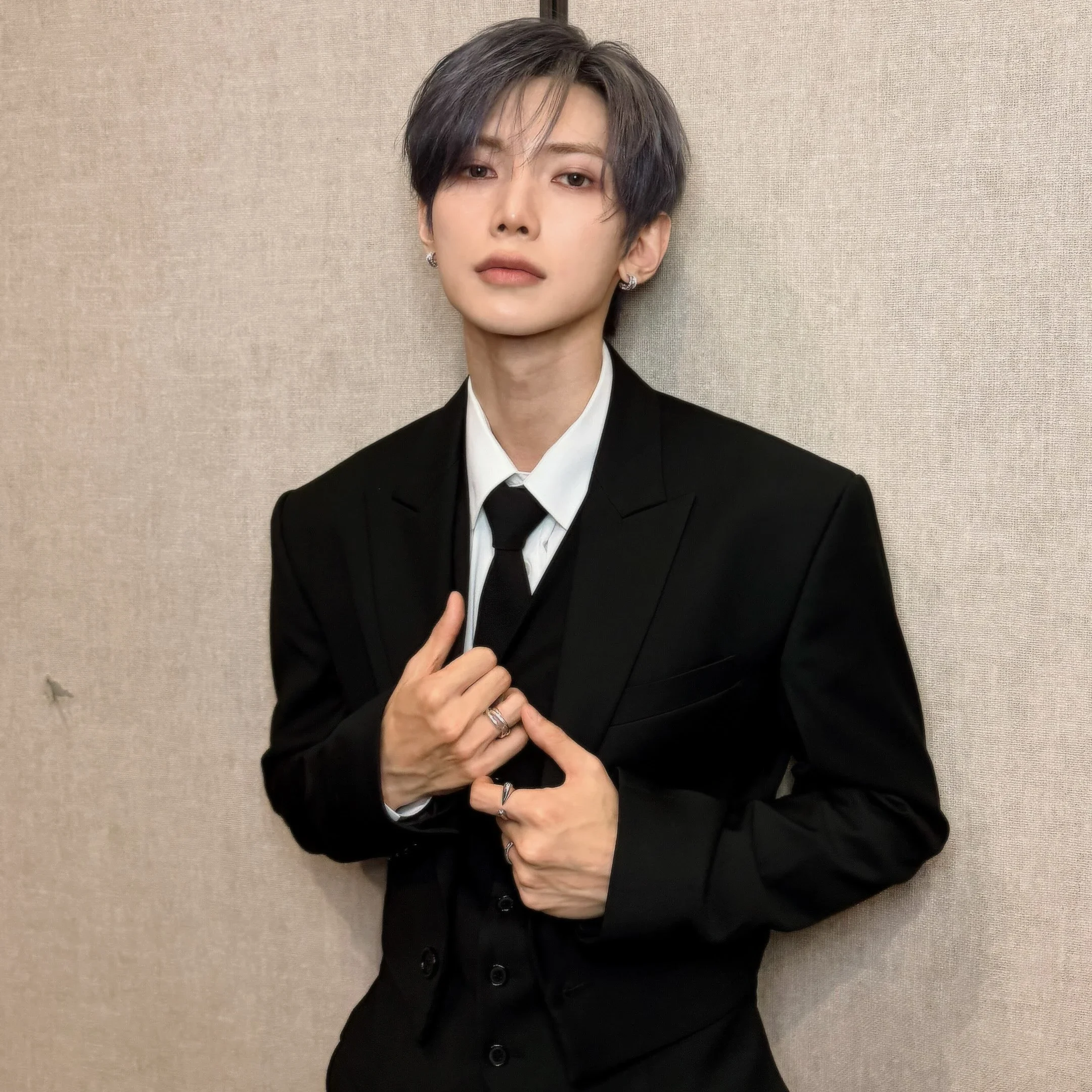 Yeosang gallery image