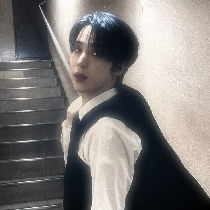 Yunho Galeriebild