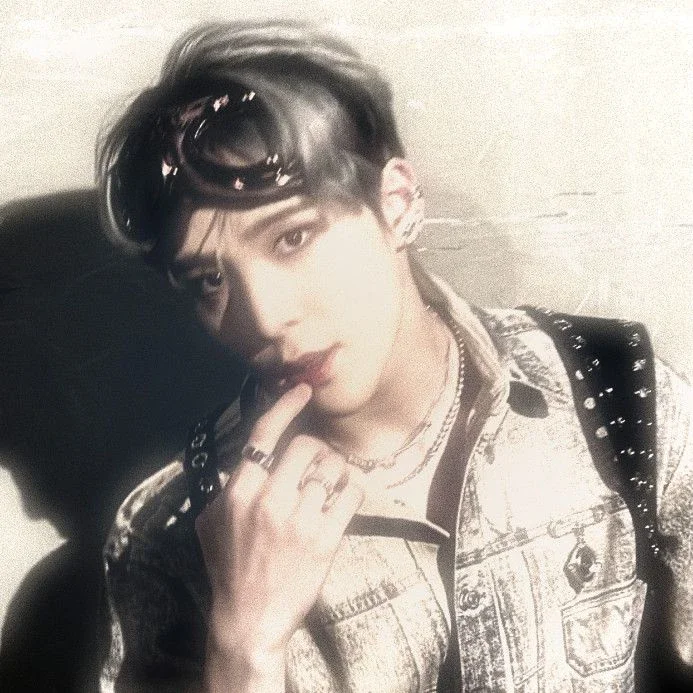 Yunho Galeriebild