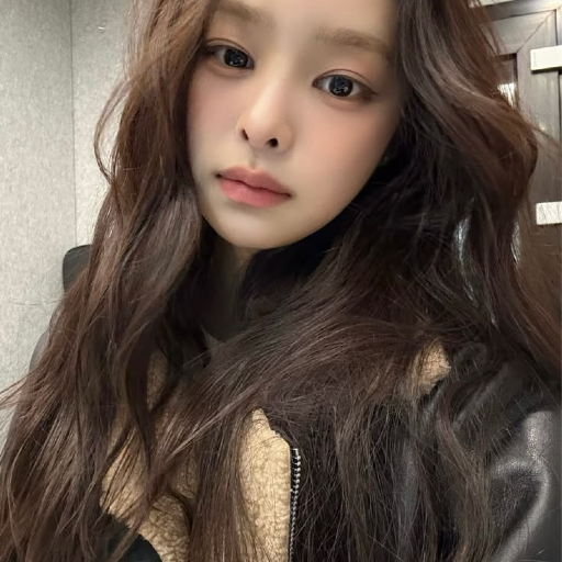 Nahyun gallery image