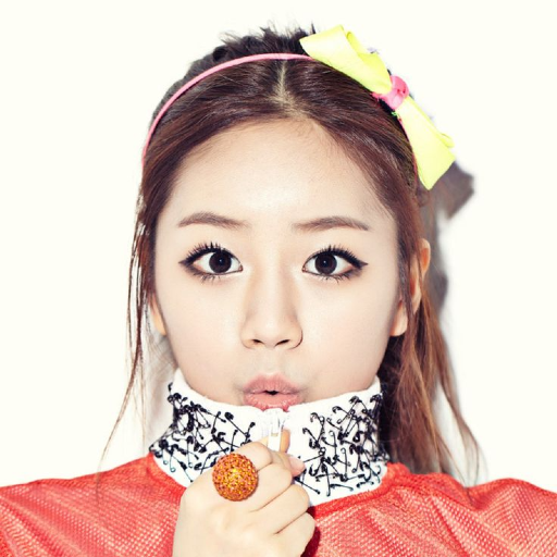 Hyeri gallery image