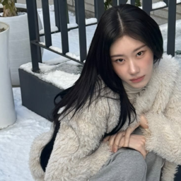 Chaeryeong gallery image