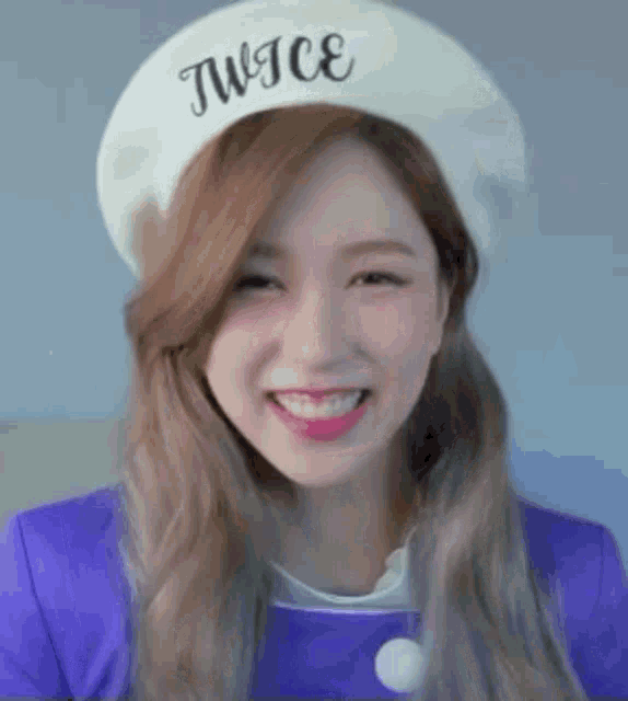 Mina gif