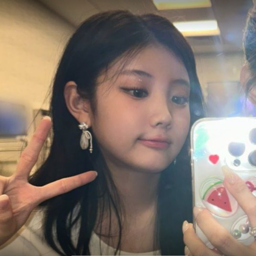 Wonhee gallery image