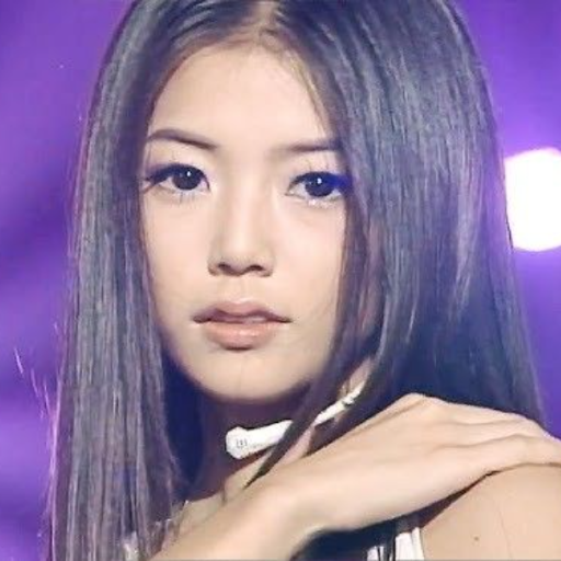 Kim Jihyeのギャラリー画像