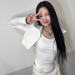 Nahyun gallery image