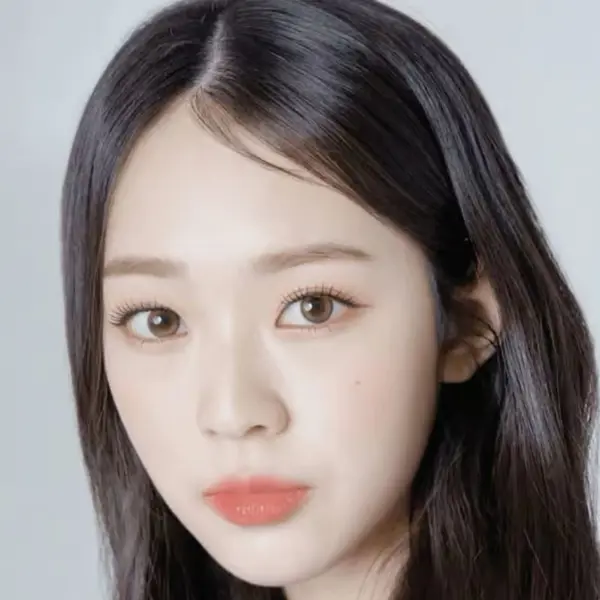 Kim SooMin gallery image