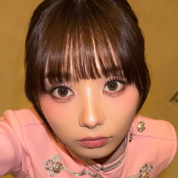 Hyeonju gallery image