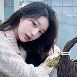 Wonyoung gallery image