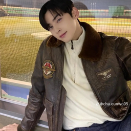 Cha Eunwoo gallery image